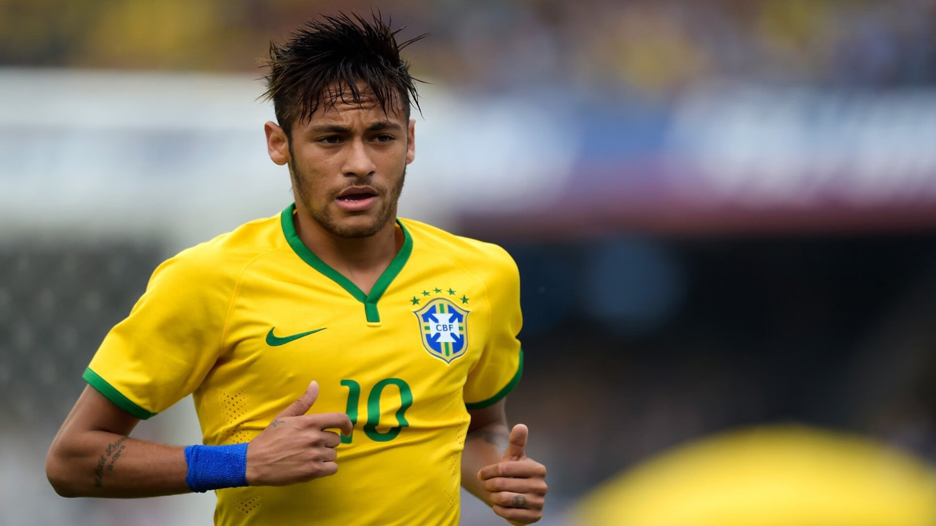 年度焦点之战之夜,霍勒迪发挥堪称完美