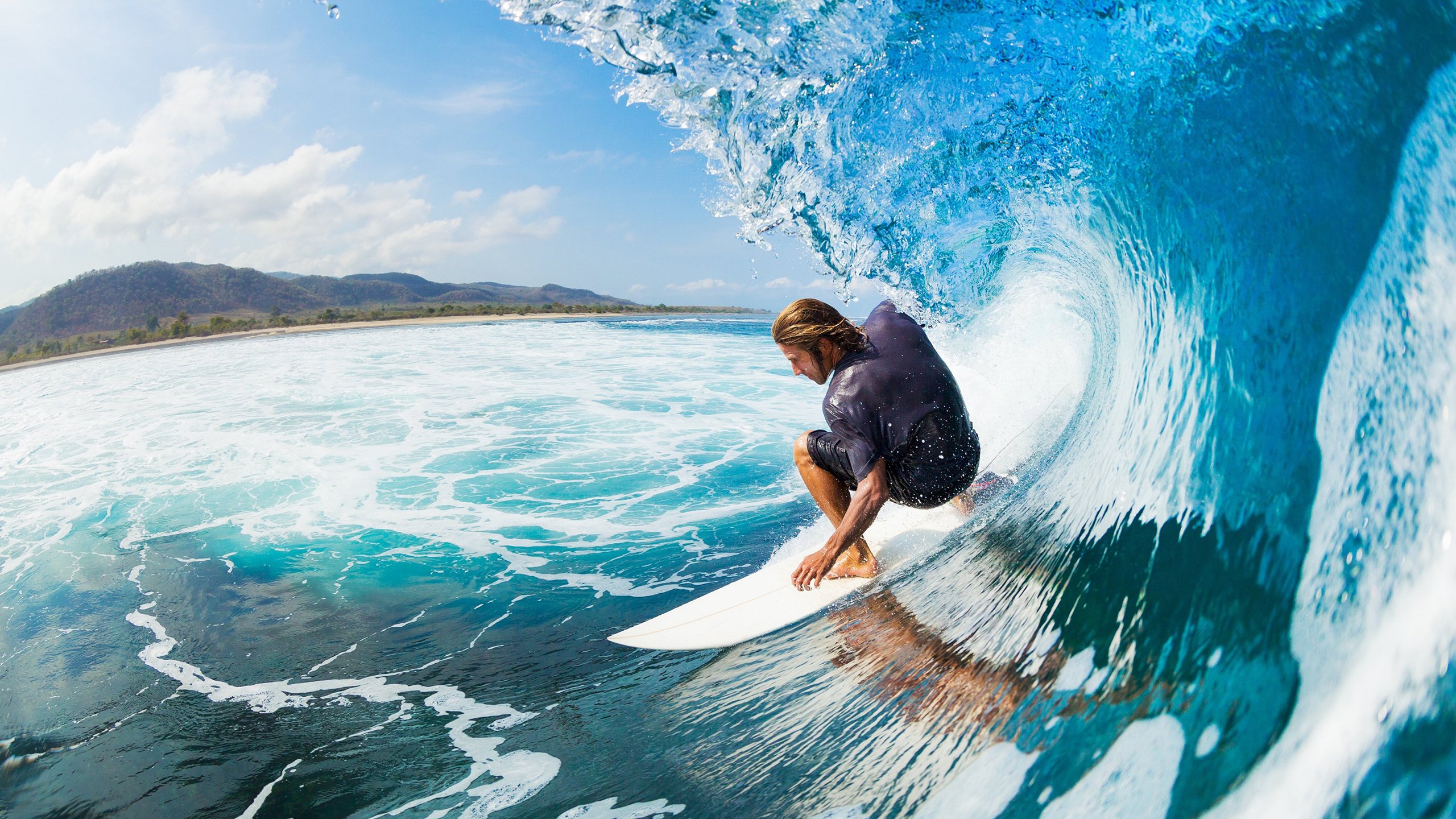 非洲雄狮咆哮伯纳乌，喀麦隆终结挪威童话，欧冠半决赛上演历史性转折