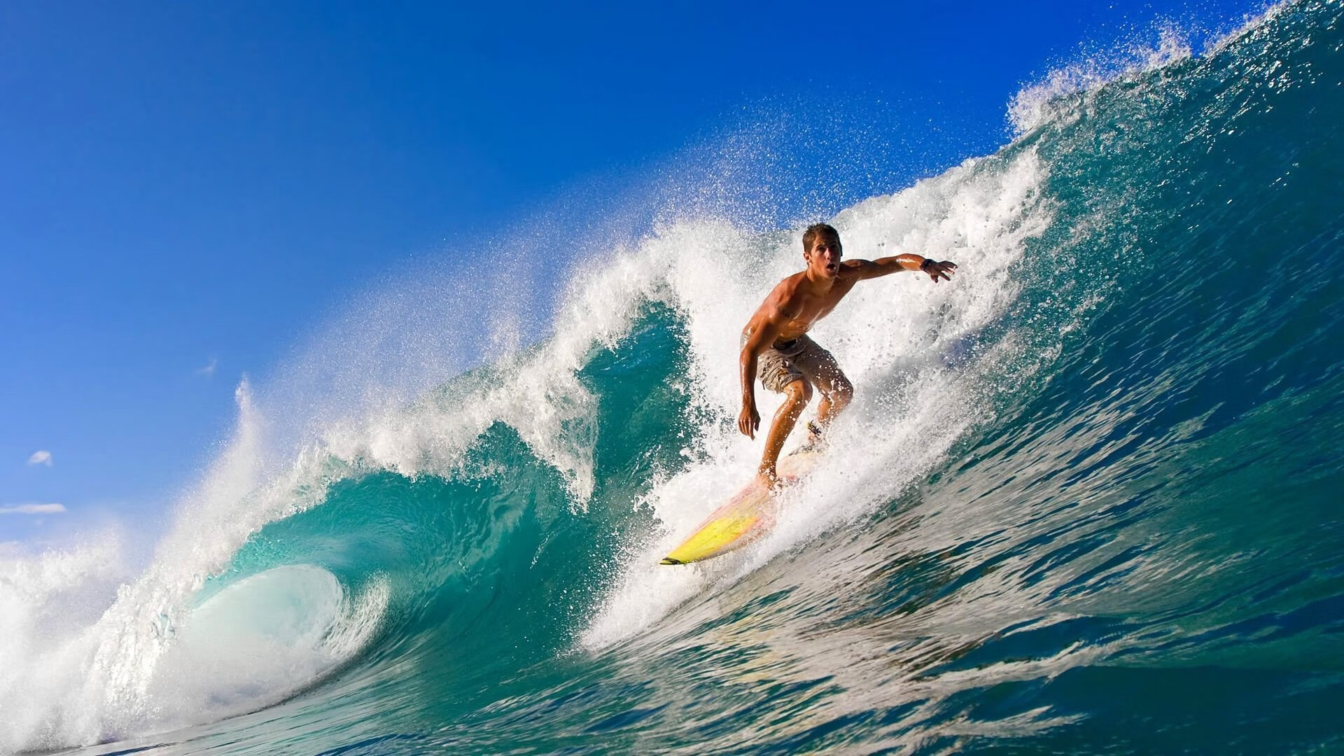 钢铁脊梁，巴斯托尼扛起芬兰，在冰与火的碰撞中力撼马赛